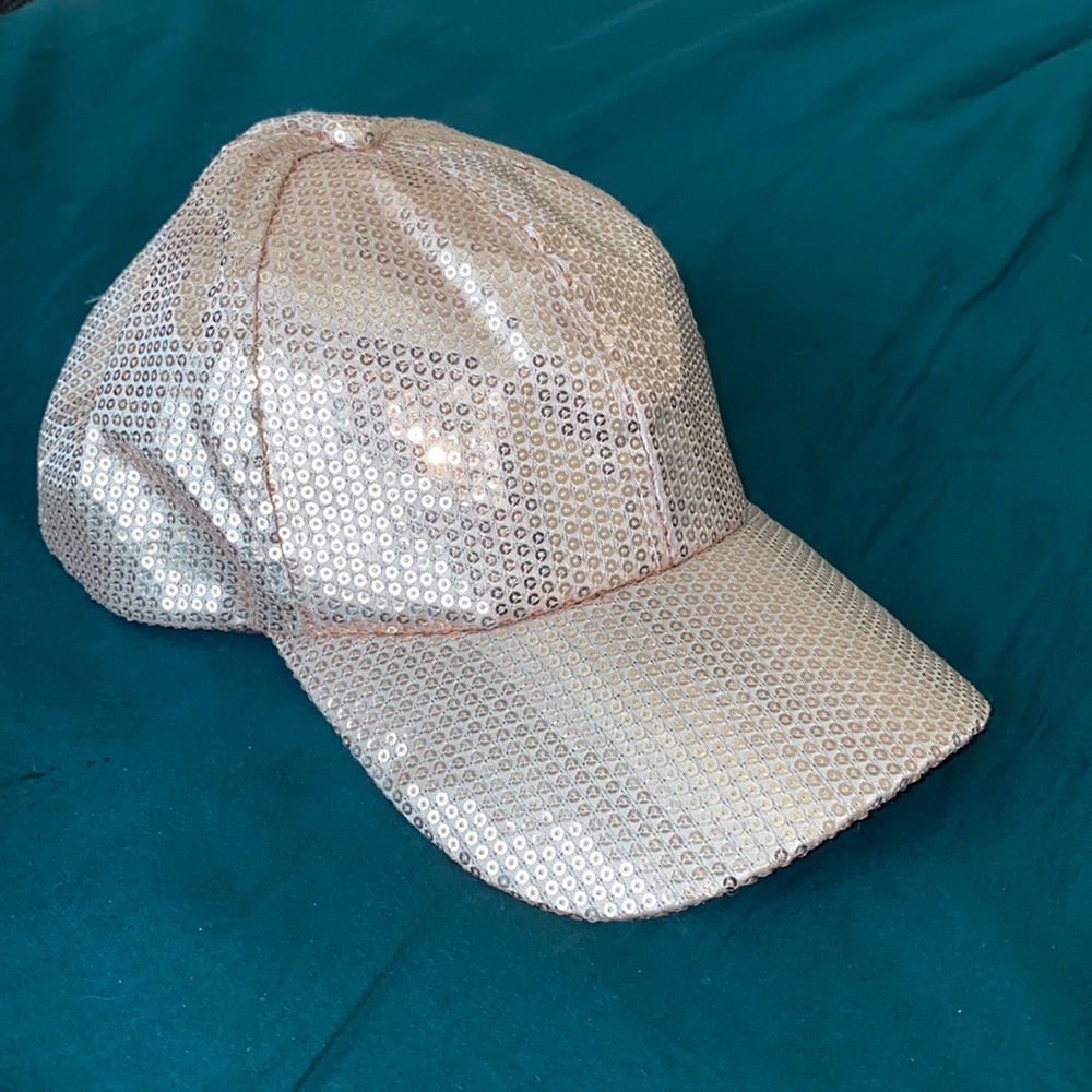 Sequence hat